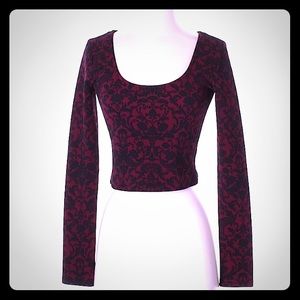 Forever21 long sleeve crop top size small